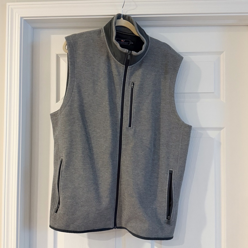 Vineyard Vines Men’s Gray Full Zip Vest Size XL